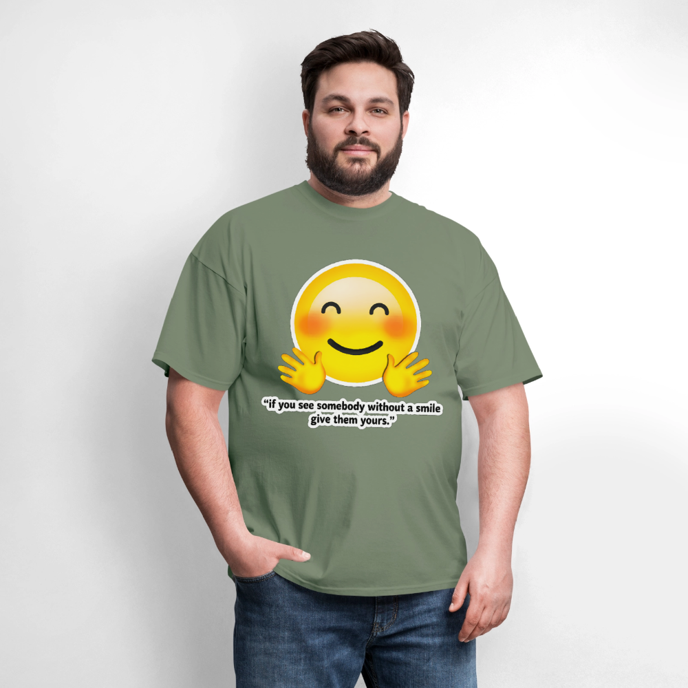 Give a smile - military green