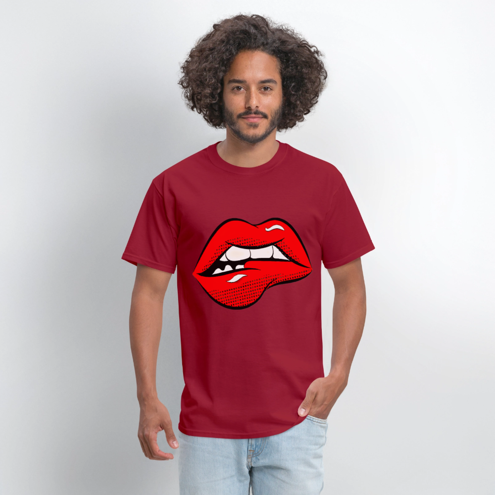 Lips - true red